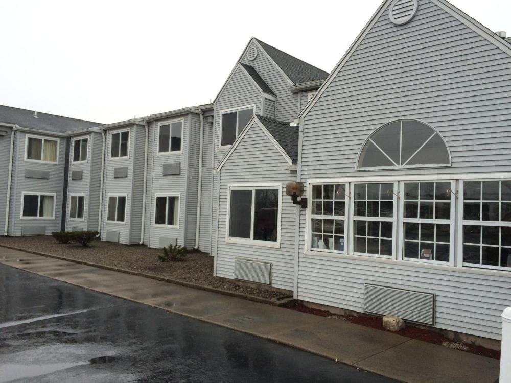 Microtel Inn By Wyndham Henrietta/Rochester